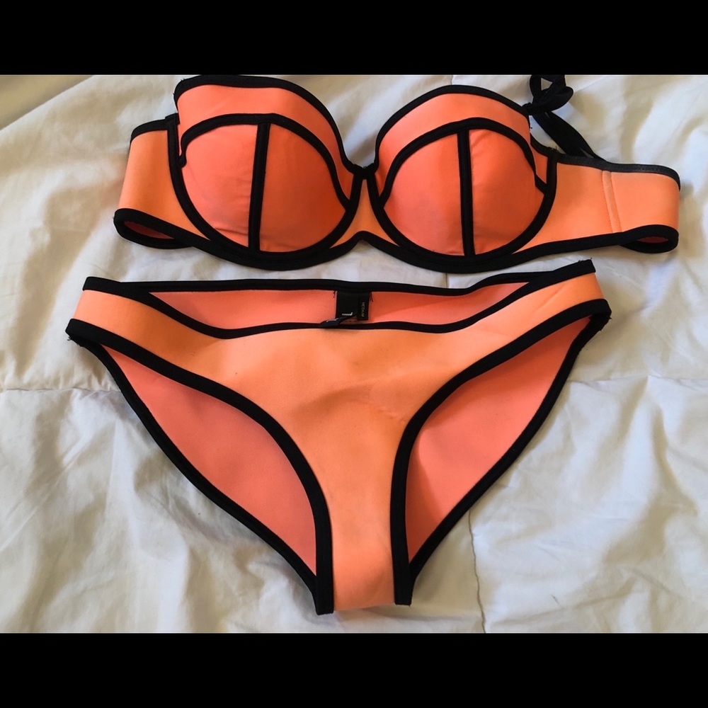 TRIANGL BIKINI